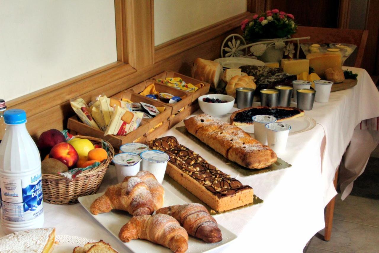Hotel Ristorante Sagittario Фельтре Экстерьер фото